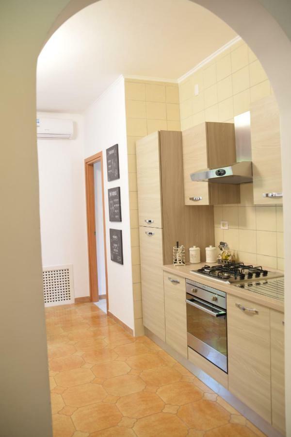 David'S & Family Apartmnt Fiumicino Buitenkant foto